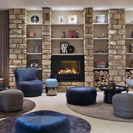 Courtyard By Marriott Wiesbaden-nordenstadt Hotel