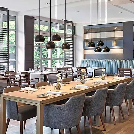 Courtyard By Marriott Wiesbaden-nordenstadt 4*