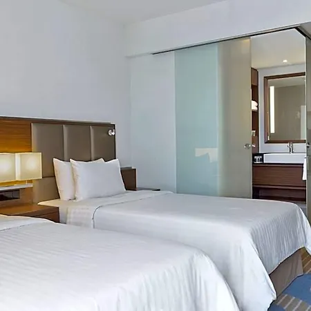 Courtyard By Marriott Wiesbaden-nordenstadt מלון ויסבאדן