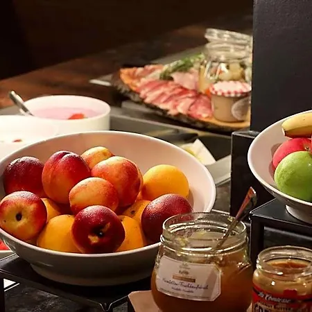 Courtyard By Marriott Wiesbaden-nordenstadt מלון 4*