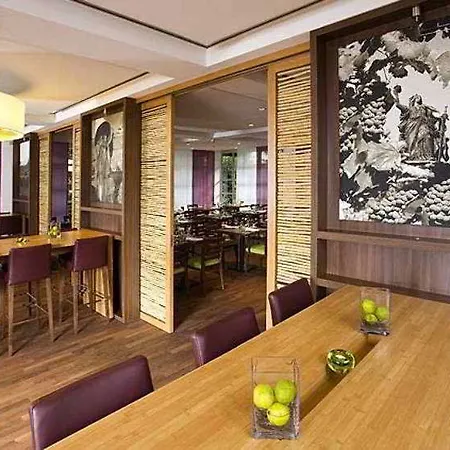 Courtyard By Marriott Wiesbaden-nordenstadt 4*