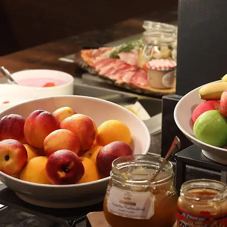 Courtyard By Marriott Wiesbaden-nordenstadt Hotel