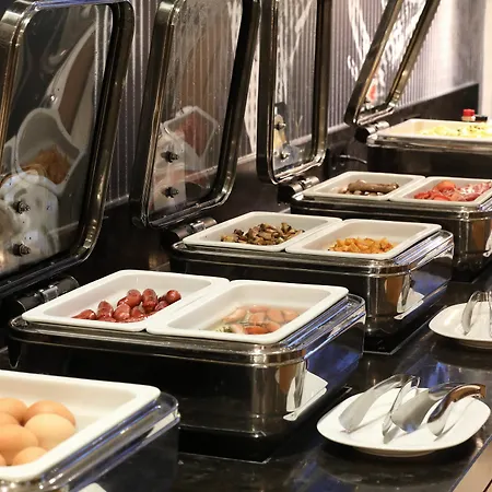 Courtyard By Marriott Wiesbaden-nordenstadt מלון 4*