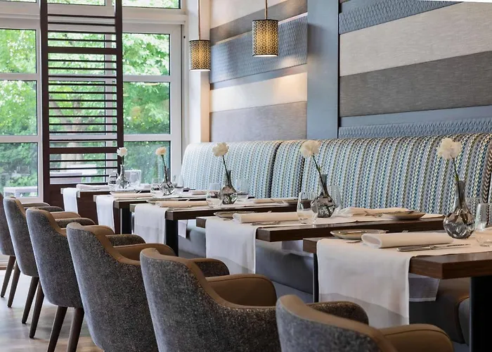 Otel Courtyard By Marriott Wiesbaden-nordenstadt