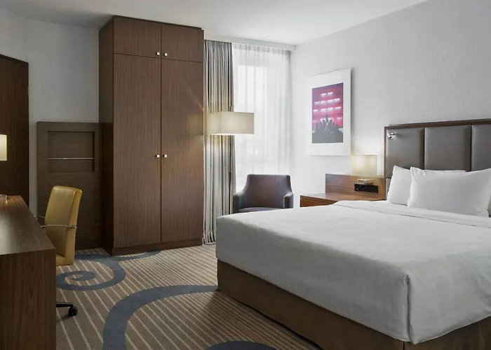 Szálloda Courtyard By Marriott Wiesbaden-nordenstadt