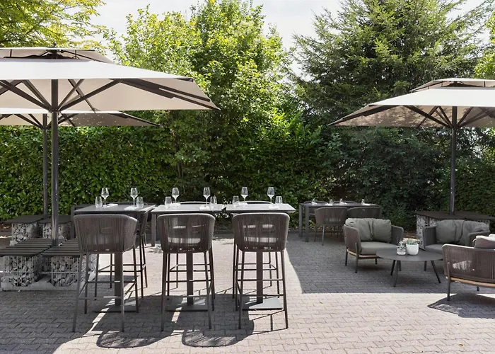 Szálloda Courtyard By Marriott Wiesbaden-nordenstadt Wiesbaden