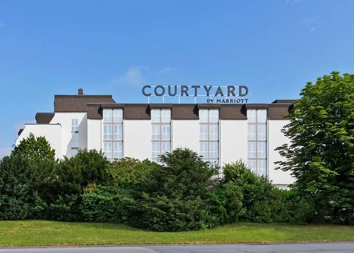 Courtyard By Marriott Wiesbaden-nordenstadt Otel Wiesbaden