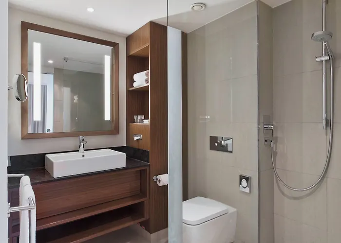 Courtyard By Marriott Wiesbaden-nordenstadt Szálloda Wiesbaden