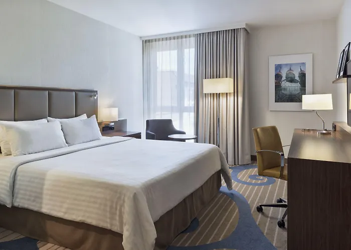 Courtyard By Marriott Wiesbaden-nordenstadt Otel