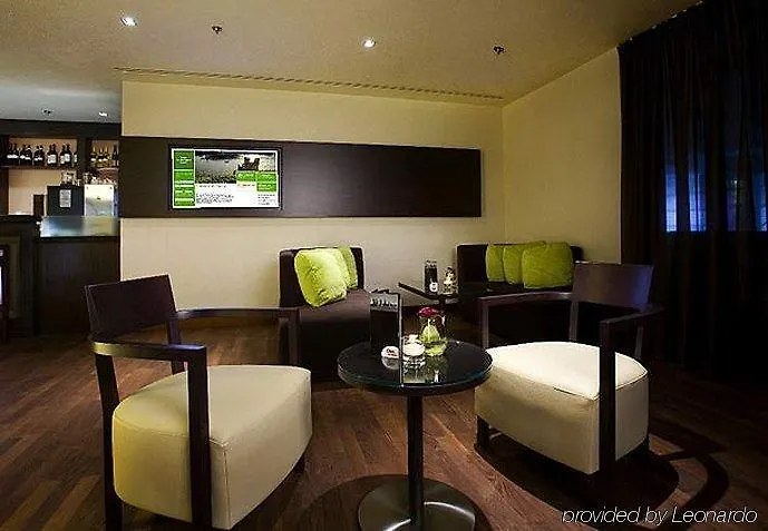 Courtyard By Marriott Wiesbaden-nordenstadt 4*